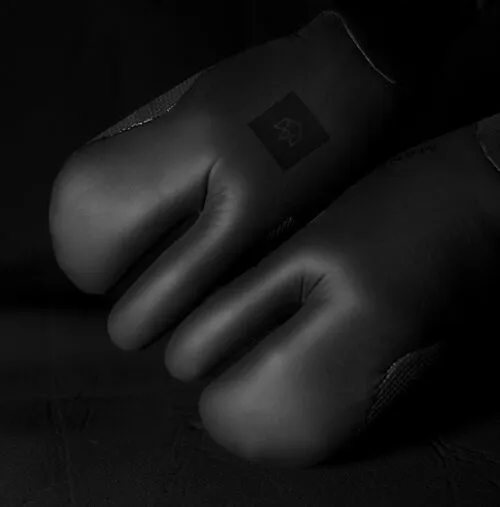 Manera MAGMA Lobster Glove-5mm